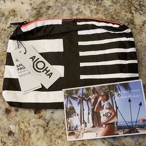 Aloha Collections travel pouch